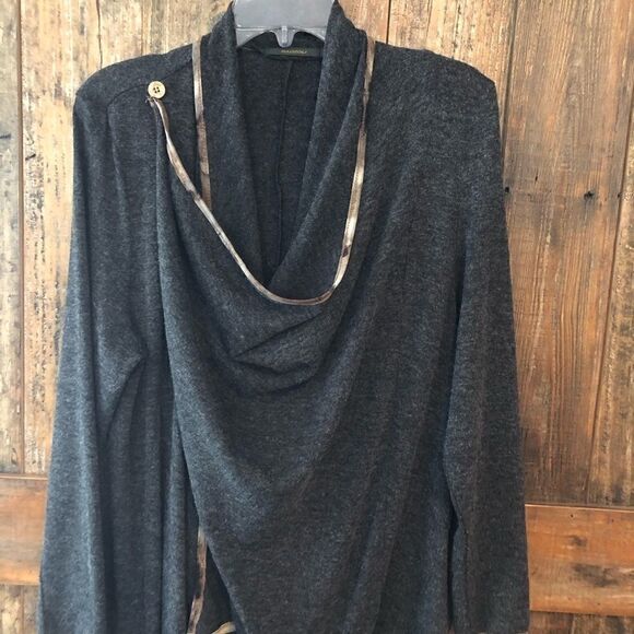 Radzoli M Gray Button Side Wrap Dangling Front Tassels Elegant Boho Cape Sweater - Picture 2 of 9
